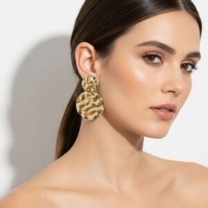 Brinco Folheado a Ouro 18k  Circulo Duplo Martelado